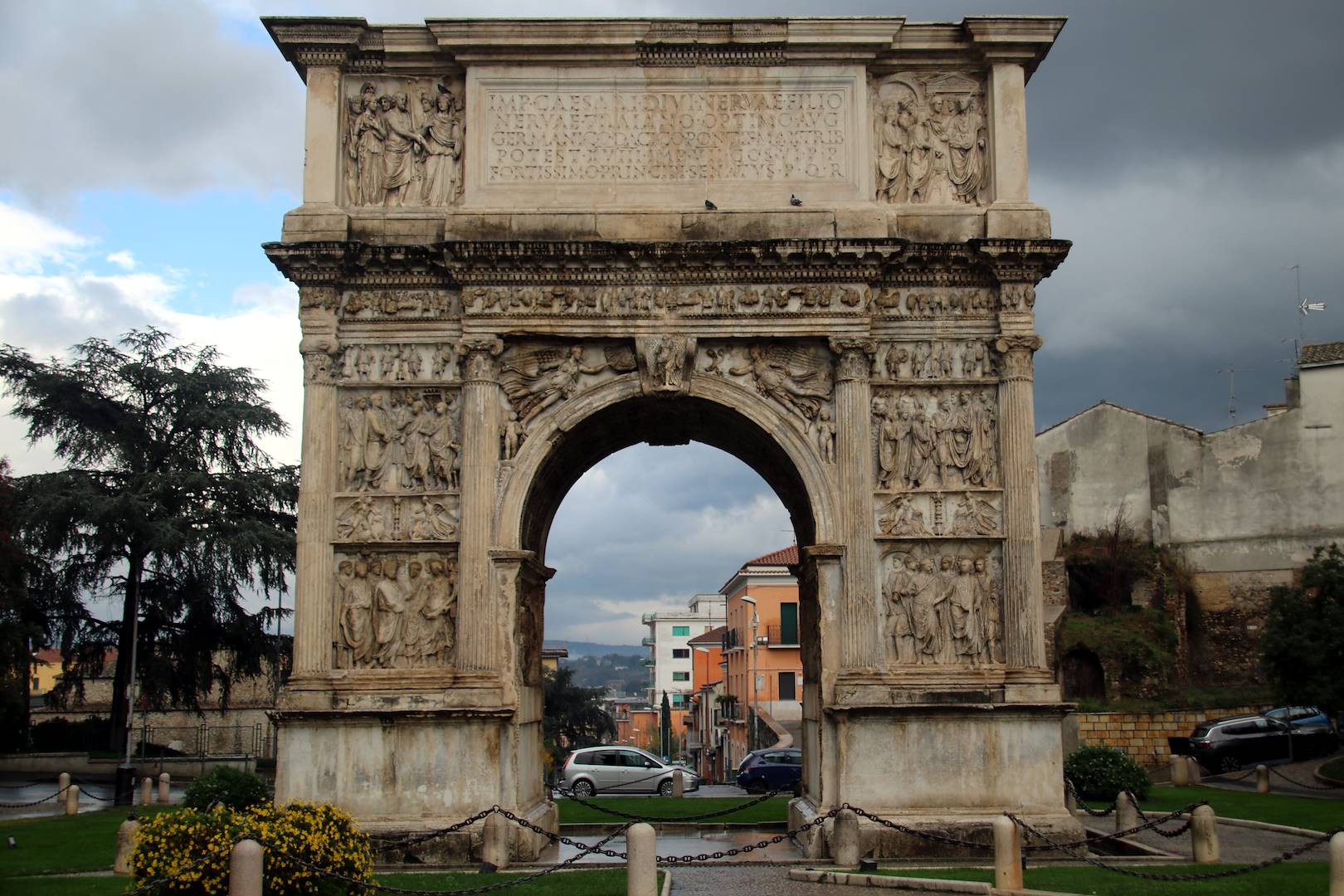 Arco di Traiano