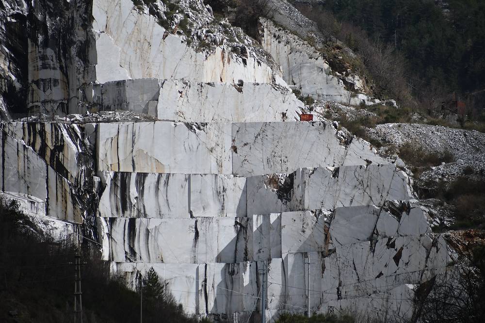 Blocchi di marmo da estrarre