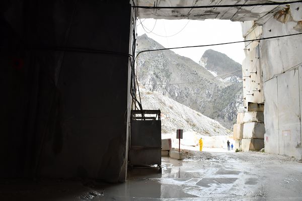 Le cave di marmo delle Alpi Apuane