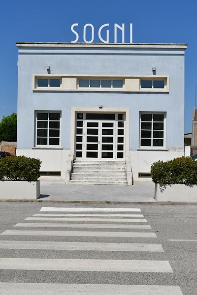 Tresigallo - L'edificio dei Bagni